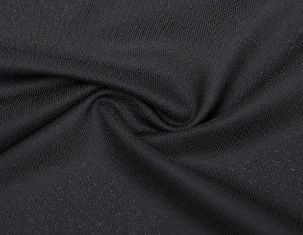 Polyester Interlining: Ledaren inom rynkningsresistens - avslöjar dess kemiska struktur och fysiska egenskaper